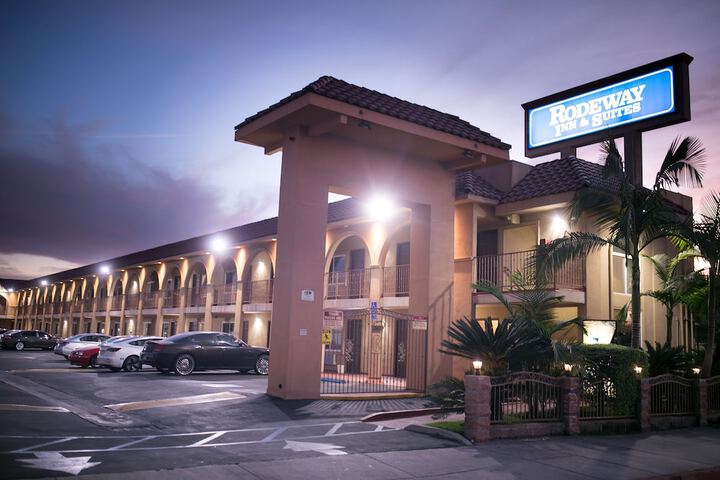 Rodeway Inn & Suites Bellflower
