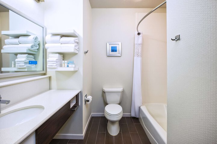 Hampton Inn & Suites Los Alamos White Rock
