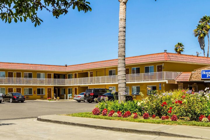 Hotel 5 of 40