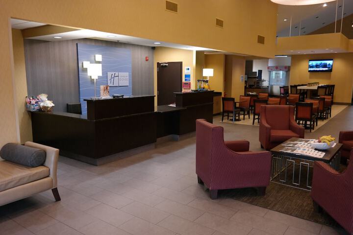 Hotel 4 of 34