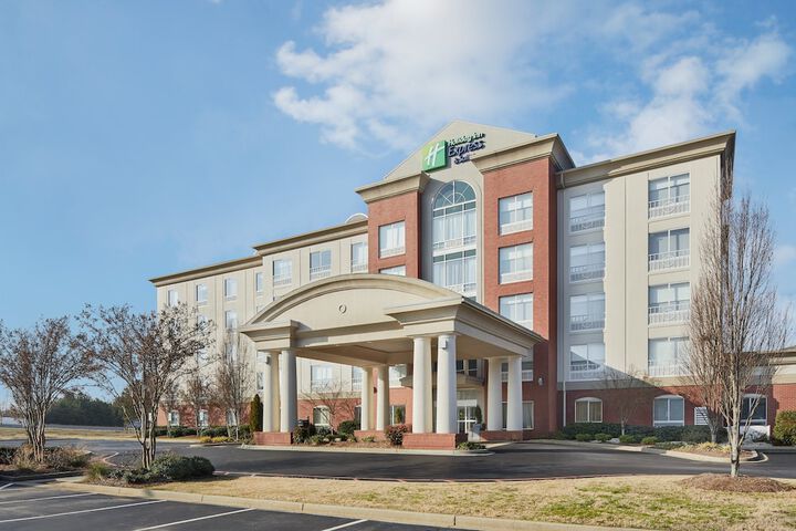 Hotel 2 of 35
