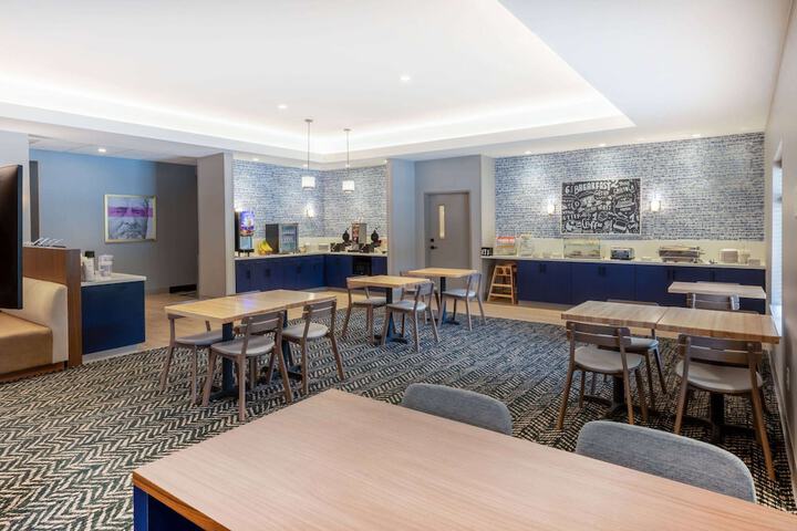 Americinn by Wyndham Mountain Home