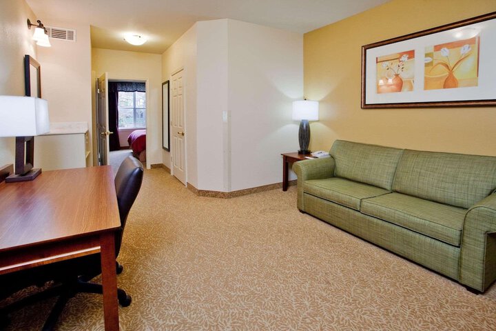 Country Inn & Suites by Radisson Helen, GA