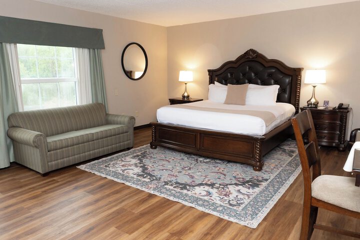 D. Hotel Suites & Spa