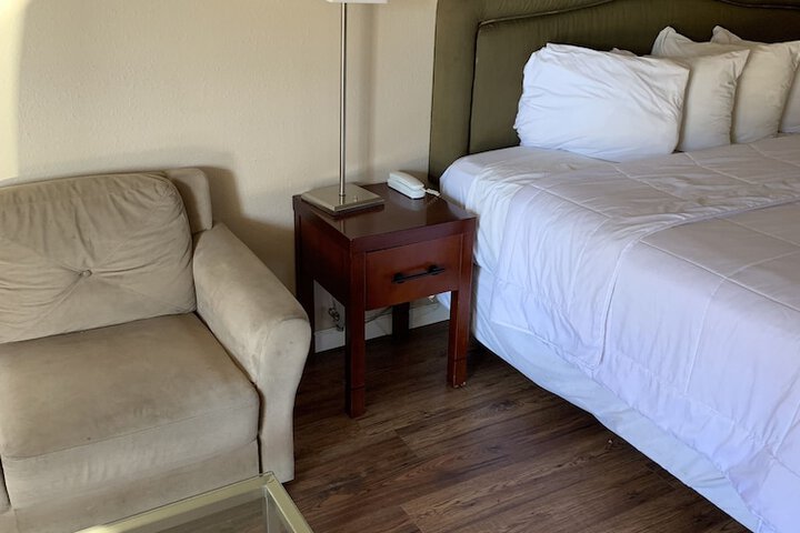 Room 58 of 71