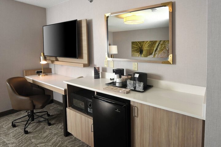 Room 14 of 32