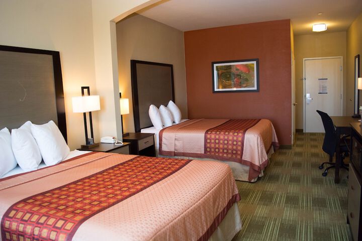 Room 10 of 21