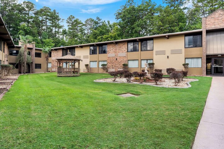 Best Western Riverside Inn