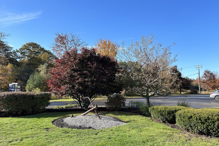 Flagship Inn and Suites