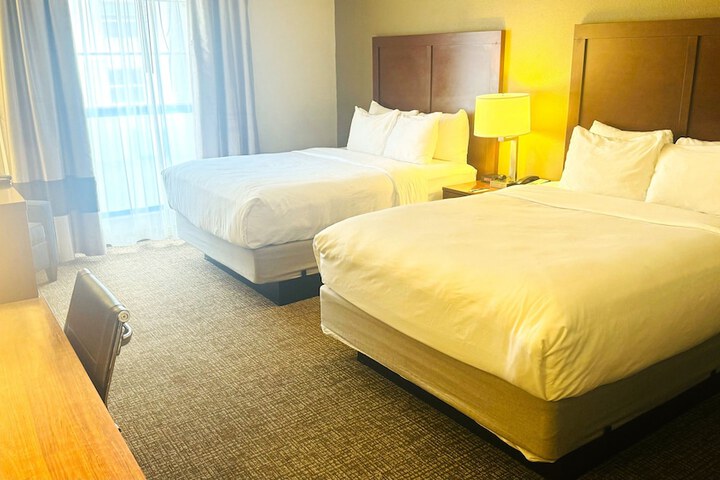Room 13 of 50
