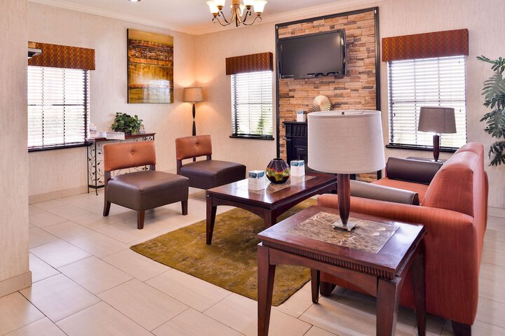 Hotel Interior 11 of 48