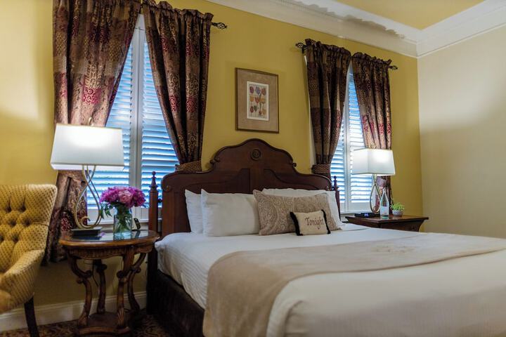The Inn at Leola Village a Historic Hotel of America