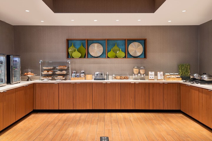 Breakfast/Coffee Service 20 of 22
