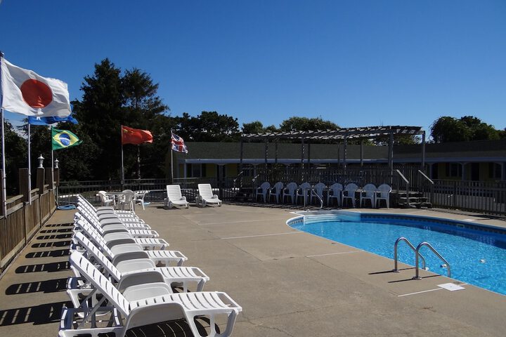 Pool 5 of 40