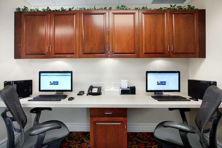 Business Center 29 of 29