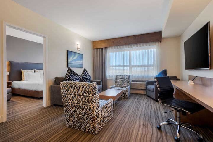 Best Western Plus Sawridge Suites