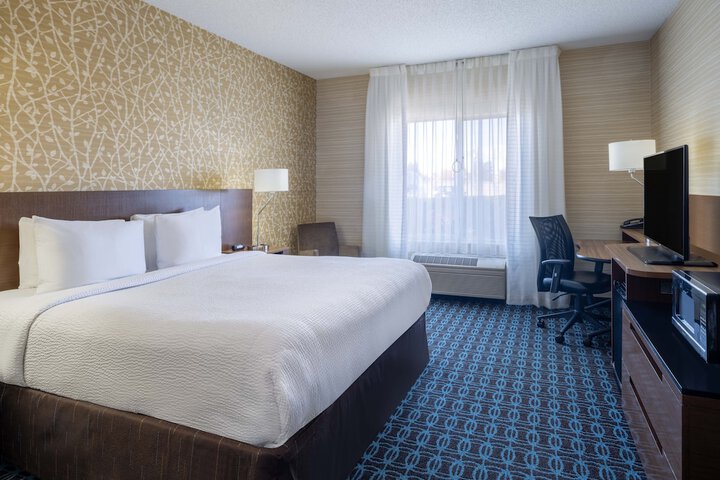 Fairfield Inn & Suites by Marriott Detroit Lakes