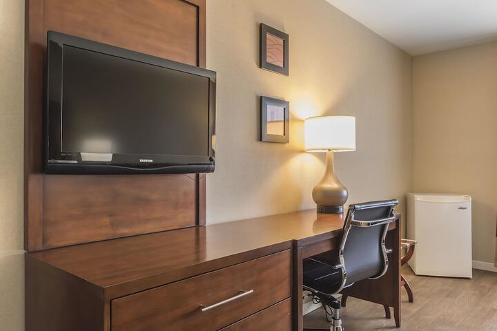 Room 19 of 42