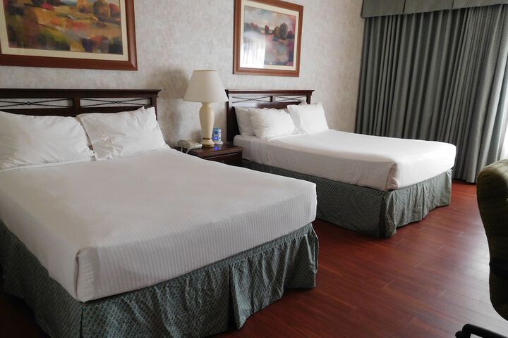 Room 12 of 22