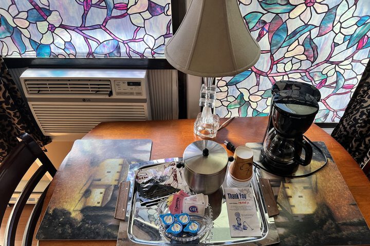 Room 13 of 51