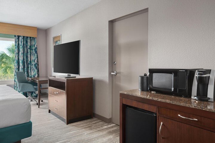 Hilton Garden Inn Tampa North Busch Gardens