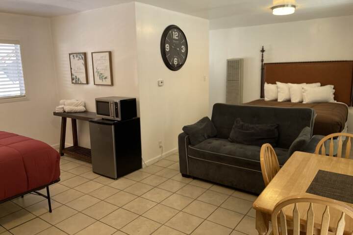 Room 20 of 84