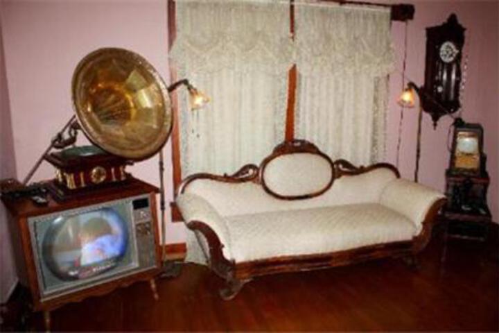 Allas Historical B & B