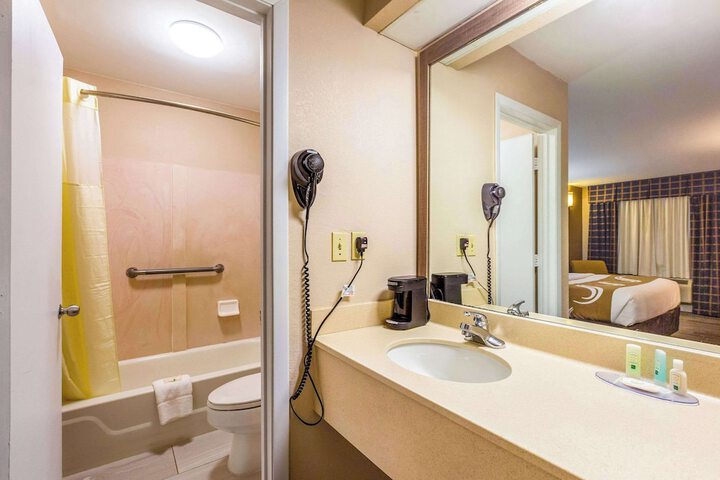 Quality Inn Quincy - Tallahassee West