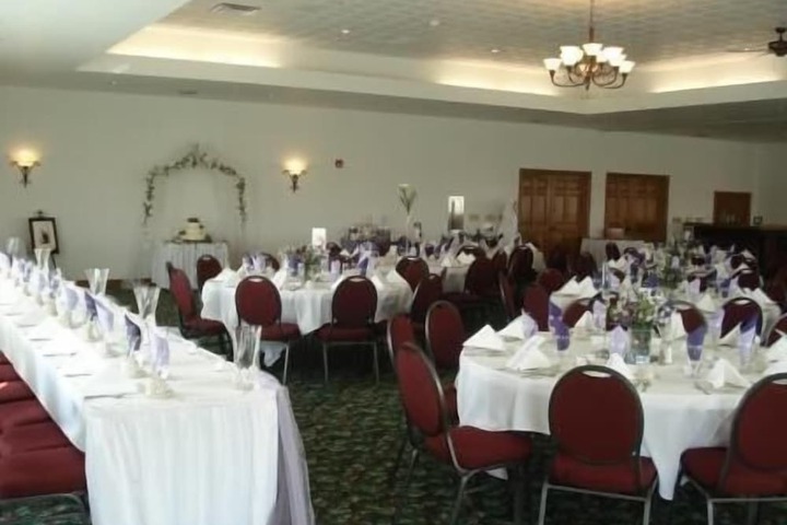 Ballroom/Hall 30 of 68