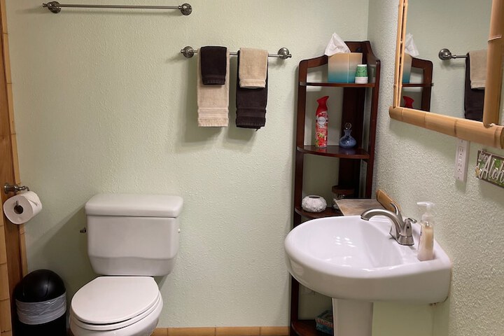 Room 18 of 50