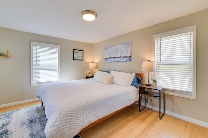 Walk to Parks & Dining: Cozy Canandaigua Home!