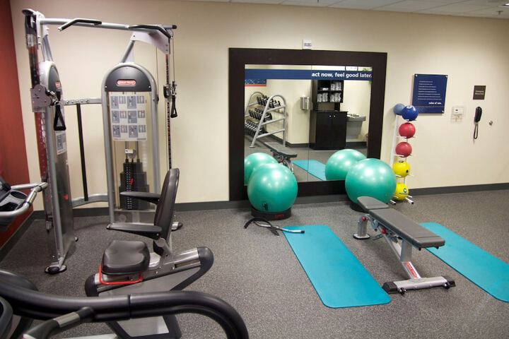 Hampton Inn & Suites Watertown