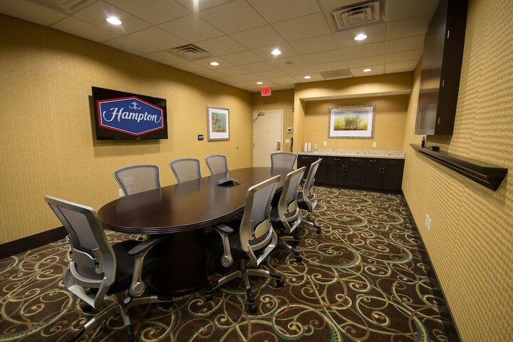 Hampton Inn & Suites Philadelphia Montgomeryville