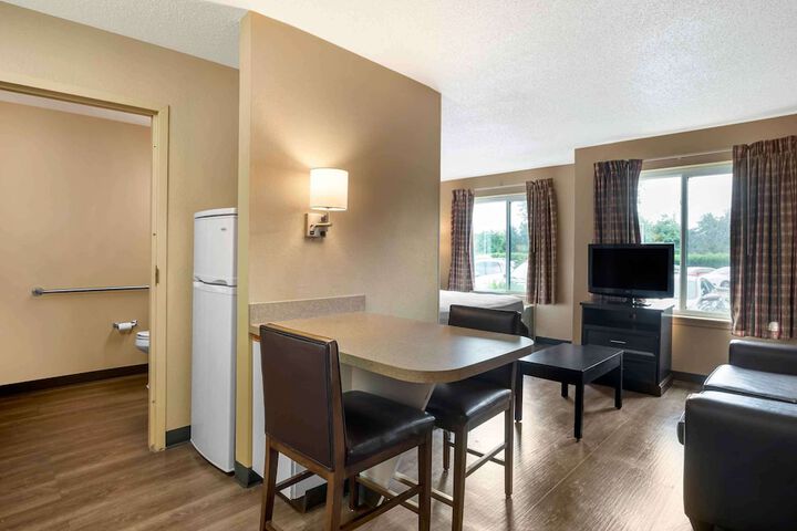 Room 20 of 39
