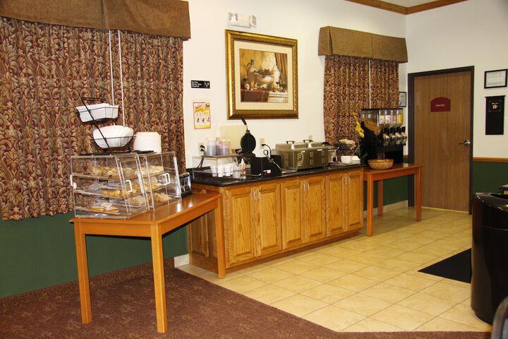 Breakfast/Coffee Service 48 of 60