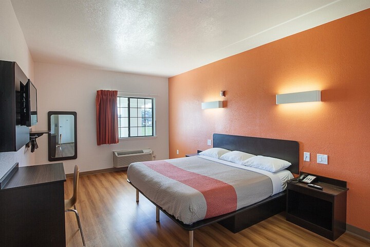 Motel 6 Bedford TX - Fort Worth