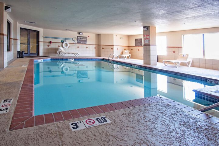 Pool 15 of 58
