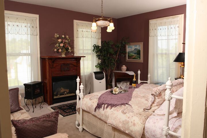 Apple Tree Lane Bed & Breakfast