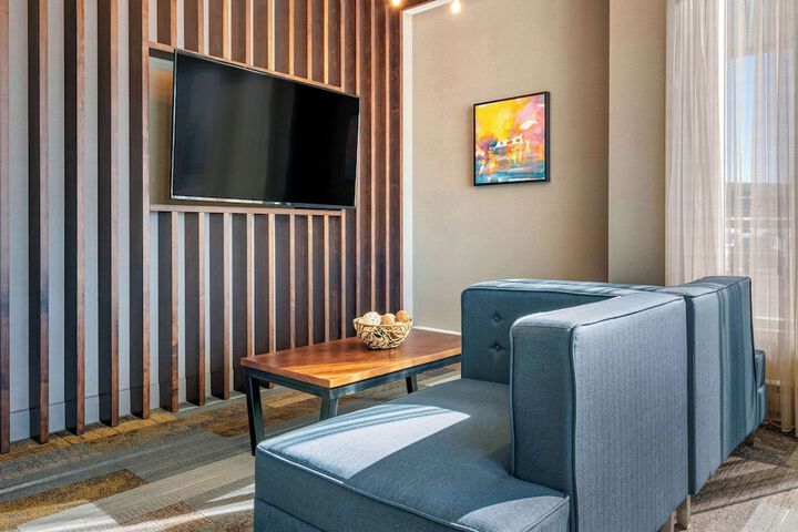 Hotel Interior 12 of 51