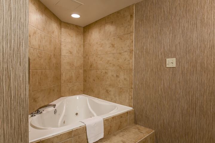 Hampton Inn Champaign / Urbana
