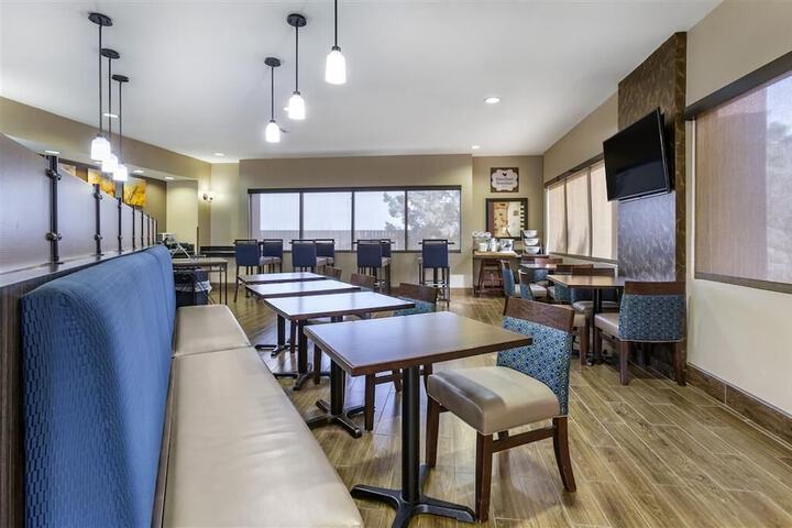 Comfort Suites Hobbs