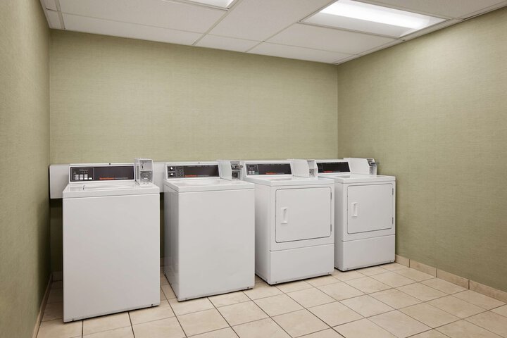 Homewood Suites by Hilton Baltimore-BWI Airport