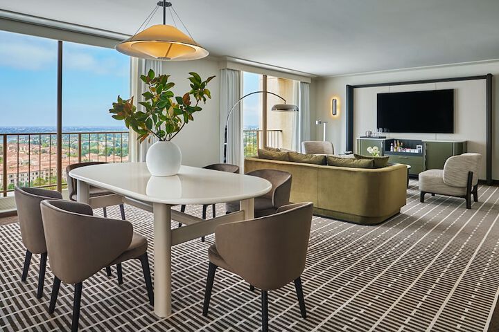 Pendry Newport Beach