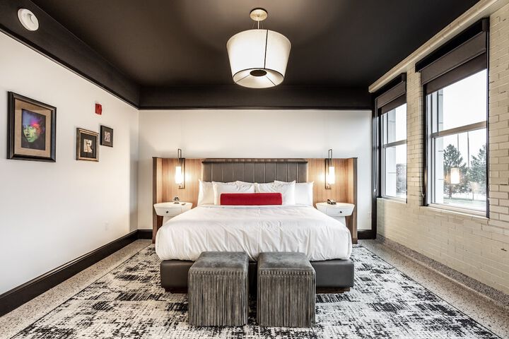 Bottleworks Hotel