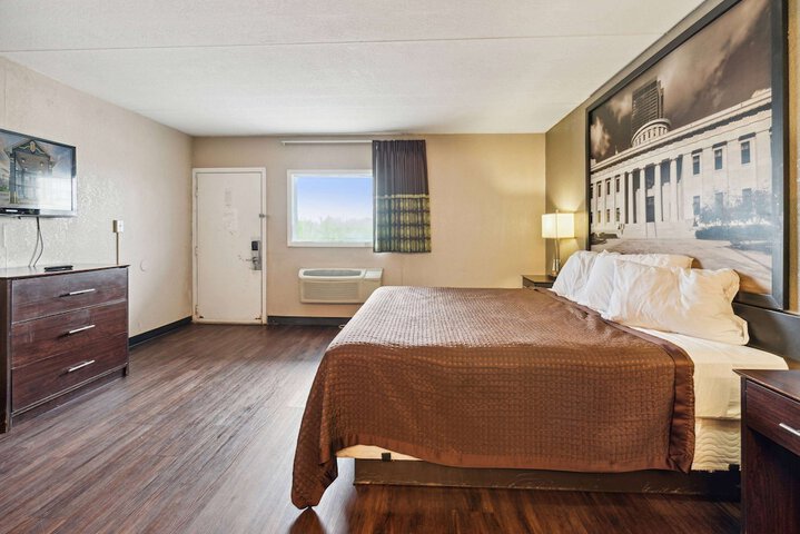 Room 47 of 56