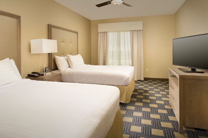 Room 25 of 34