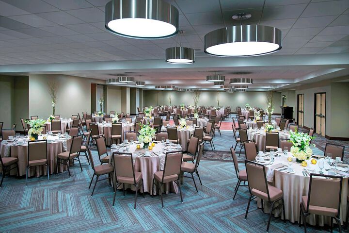 Four Points by Sheraton Charleston