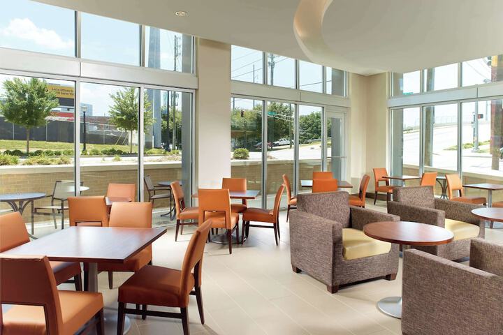 Hyatt House Atlanta Downtown