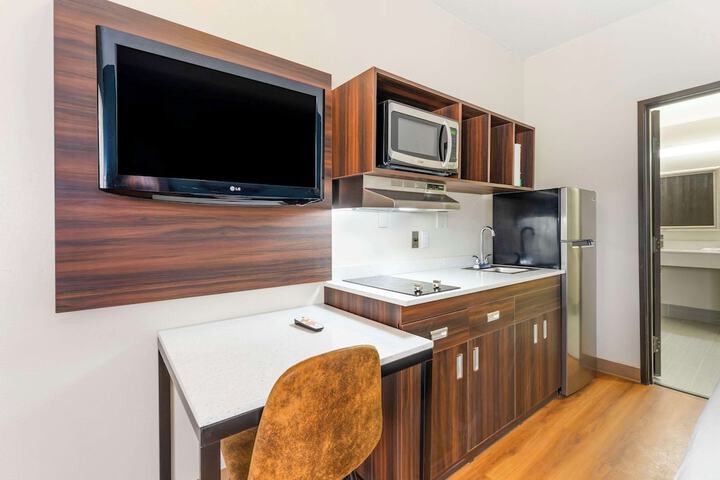 Suburban Studios LaVale-Cumberland