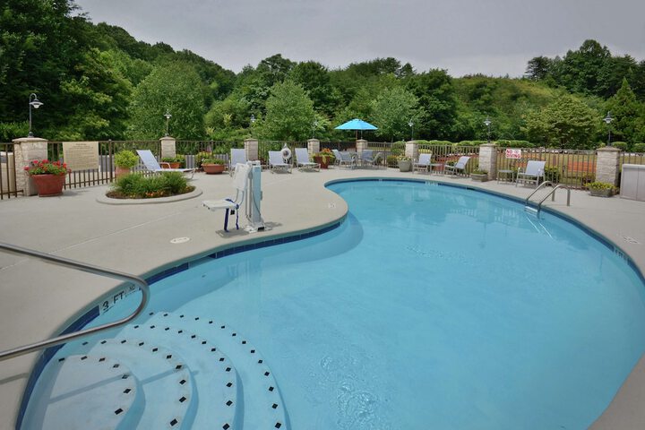 Pool 5 of 49